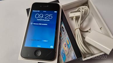 IPh4 16Gb-Nero (40)+Caricatore+Cavo (5)