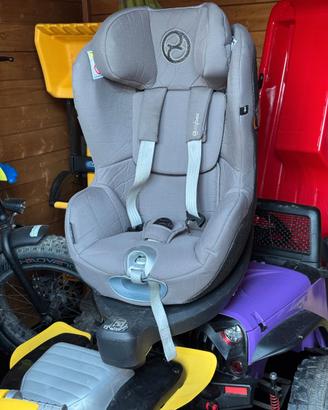 Seggiolino Cybex Sirona iSize isofix
