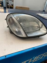 Fanale destro Mercedes Slk r170