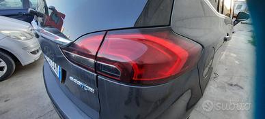 OPEL ZAFIRA 2012 - FARO POSTERIORE DESTRO LED