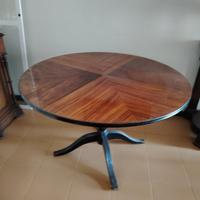 Elegante tavolo rotondo da pranzo anni 50