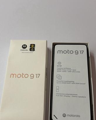 Motorola Moto G17 4G, 8 GB di RAM 256 GB
