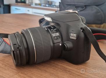 Canon EOS 1300D + accessori 