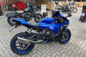 Yamaha r1 2023