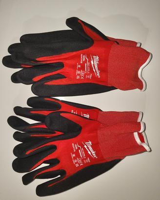 Milwaukee
GUANTI ANTITAGL.CAT.1/A XL/10-2pz