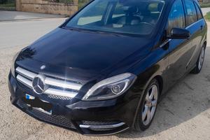 Mercedes B200 CDI 136 CV PREMIUM