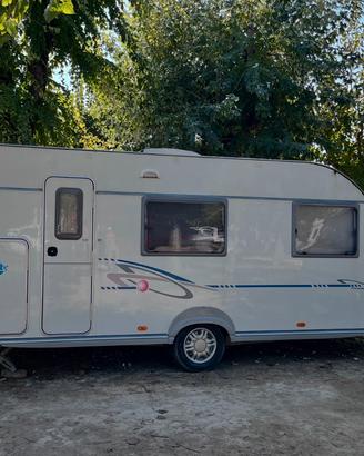 Caravan/Roulotte Adria Adora 502UK