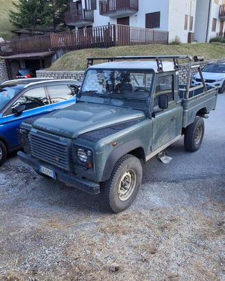 Land rover defender 110 hcpu