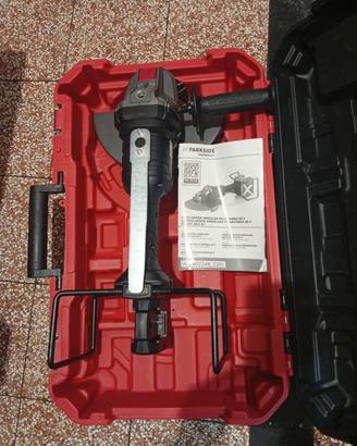 Smerigliatrice a due batteria PWSAP 40-Li-A1