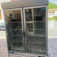 Frigorifero negozio alimentare