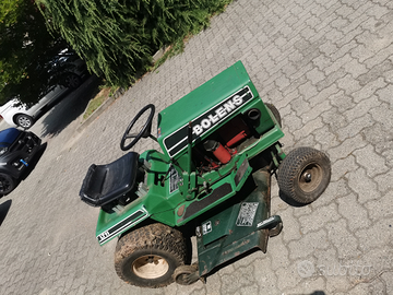 Trattorino tagliaerba