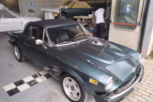 Fiat 124 sport spider modello america