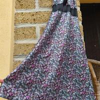 Vestito elegante a fiorellini colorati 