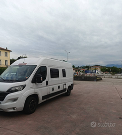 Camper furgonato Challenger V114 litio e p.solari