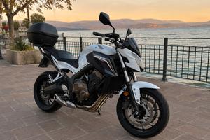 HONDA CB650F ABS - 2018 - 29.000 KM