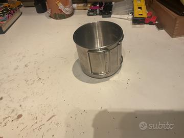 Tazza da campeggio in accaio