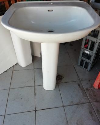 bidet più lavabo
