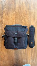Borsa reflex lowepro Nova 179 AW