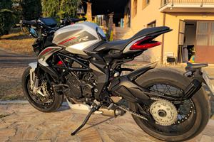 mv agusta dragster 800 rr scs