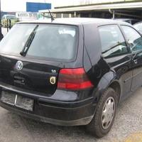 VW GOLF 2001
