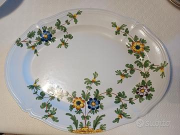 Vassoio in maiolica vintage