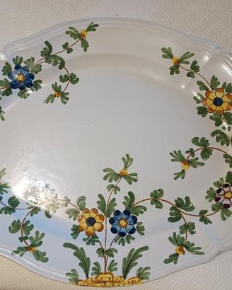 Vassoio in maiolica vintage