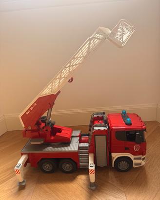 Camion pompieri Bruder