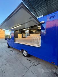 Autonegozio Rosticceria Ambulante Food Truck