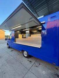 Autonegozio Rosticceria Ambulante Food Truck