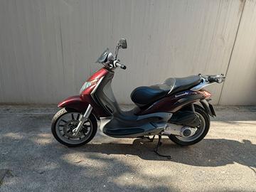 Beverly 200