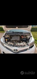 Toyota yaris 1.0 benzina km 90000 -del 2014