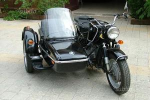 BMW R60 con SIDECAR JUPITER