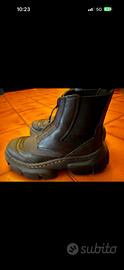 DR. MARTENS ANFIBI LUNAR IN PELLE NERA