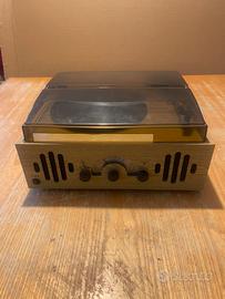 Giradischi retrò con radio AM/FM integrata