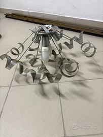 LAMPADARIO IN METALLO