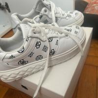 Scarpe guess