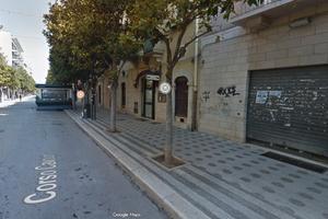 Locale commerciale - andria corso cavou