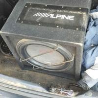 Subwoofer da 30 cm Macrom e Alpine