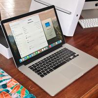 MacBook Pro 15” 256GB/16GB CONS.DOM. +ADOBE