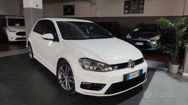 Volkswagen Golf 2.0 TDI DSG R-LINE 5p. BlueMotion 