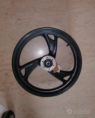 Cerchio o ruota nudo anteriore yamaha tdm 850 anno