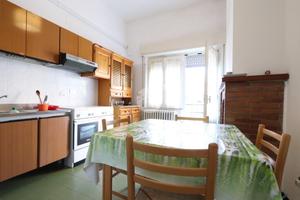 3 LOCALI A TORTORETO