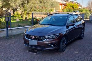 FIAT Tipo 1.6 Mjt S&S SW Lounge