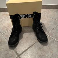 Stivaletti con stringhe ANIYE BY tg. 39 nero 