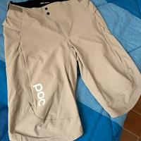 Pantaloni corti da mountain bike POC