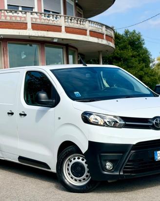 TOYOTA PORACE 2020 1,5 diesel Garanzia 12 Mesi ! !