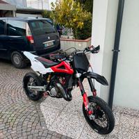 Husqvarna 125