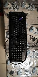 Monitor Tastiera e casse audio