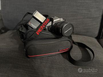 Macchina fotografica Pentax P30t + obiettivi