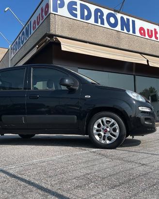 Fiat Panda 1.2 Lounge 69CV Neopatenti